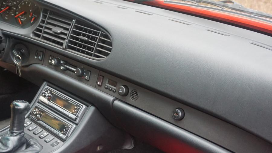 Торпедо Porsche 944 Turbo 1986 года  (фото 85 из 149)